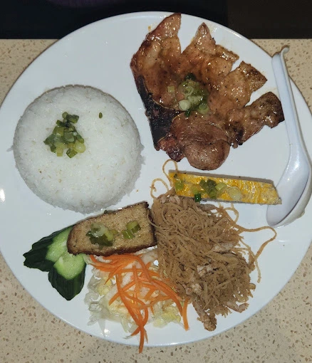 Lemongrass chicken vermicelli at Pho Dinosaur 2 Calgary